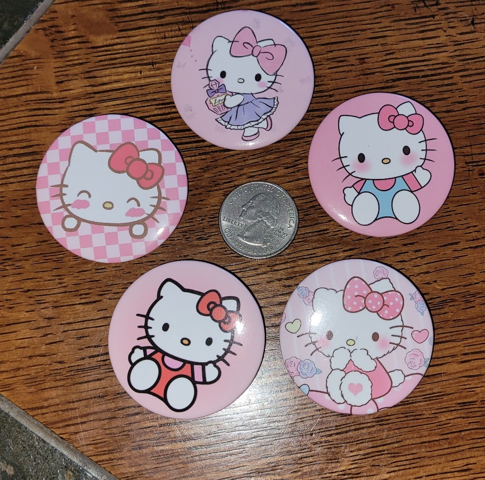 5 Hello Kitty Large Button Pins - Picture 1 of 11